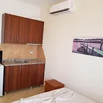 Eglent's Tourist House סרנדה