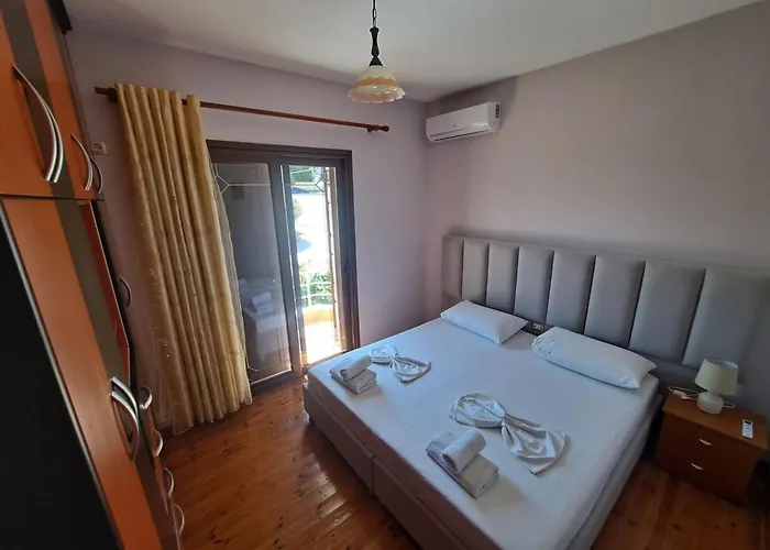 Eglent's Tourist House Gæstehus Sarandë