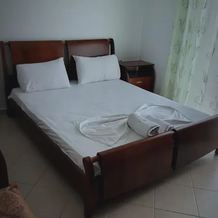 Guest house Eglent's Tourist House Sarande
