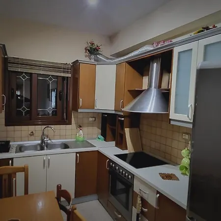 Guest house Eglent's Tourist House 3*