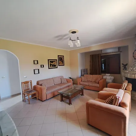 Eglent's Tourist House 3*