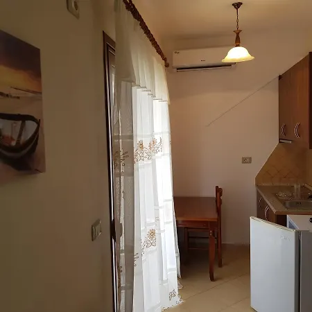 Eglent's Tourist House 게스트하우스