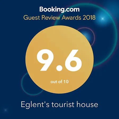 Eglent's Tourist House 게스트하우스 3*