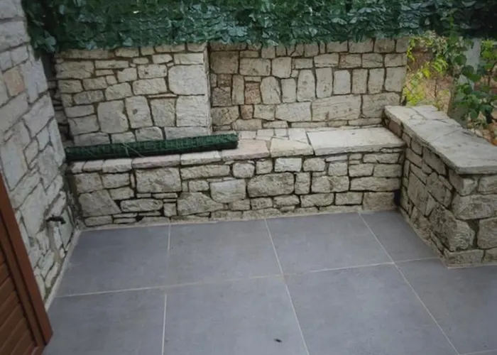 Eglent's Tourist House Sarandë