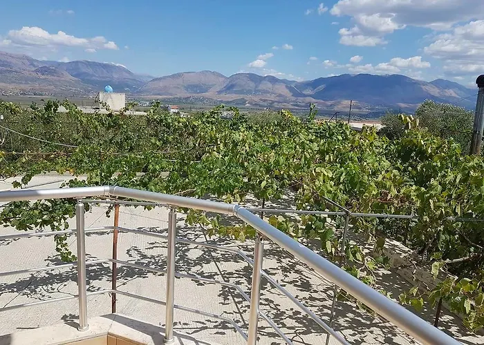 Affittacamere Eglent's Tourist House Sarandë